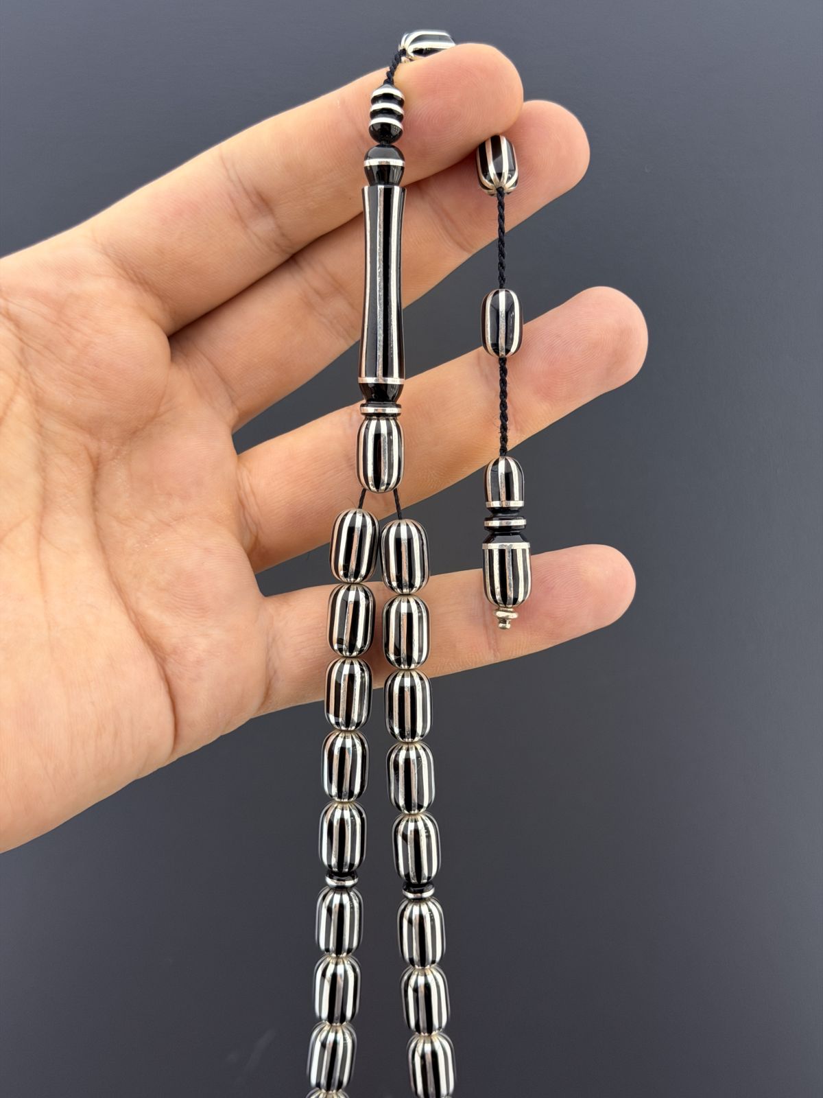 Oltu Taşı Kapsül Kesim Tesbih (8,50x13mm)